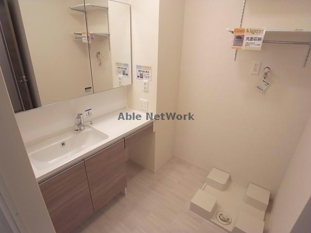 洗面設備　※参考写真