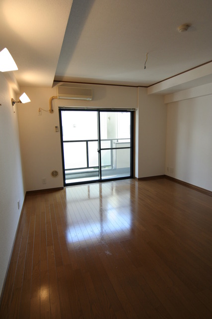 居室・リビング　居室