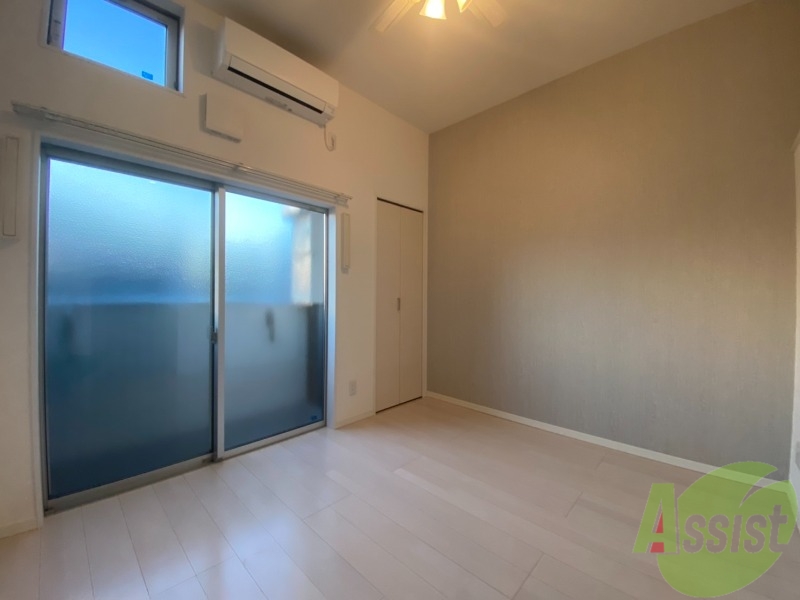 居室・リビング　６．２　帖の洋室です。広々としていますね。