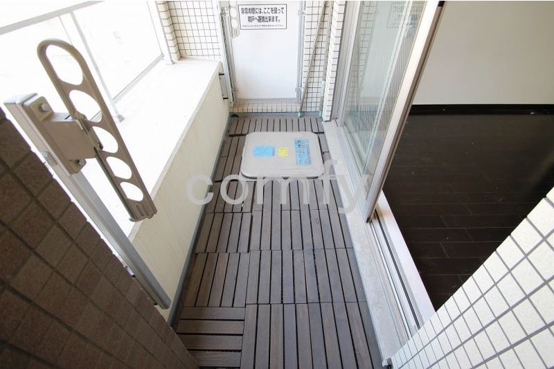 バルコニー　バルコニー