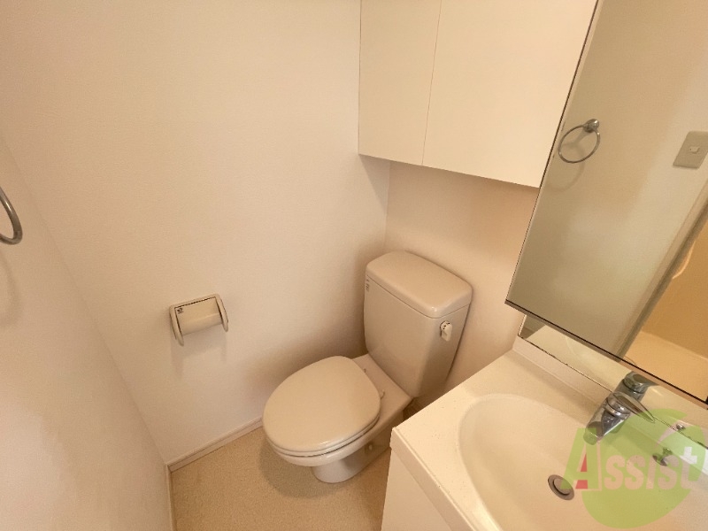 トイレ　トイレはこちらになります。清潔を保ちましょう。