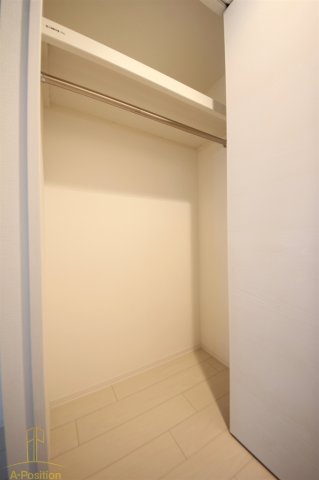 収納　エスリード福島ブレイブ