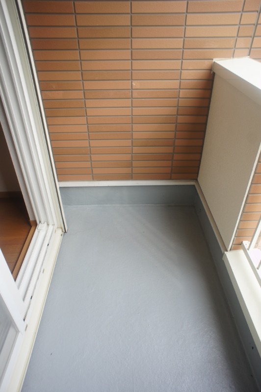 バルコニー　図面と現状に相違がある場合には現状を優先