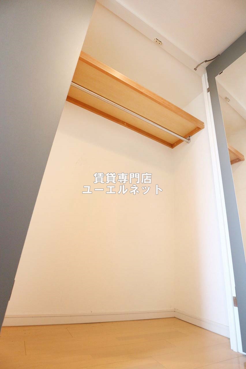 収納　クローゼット付きでお部屋もスッキリ♪