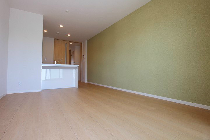 居室・リビング　・別号室参考写真