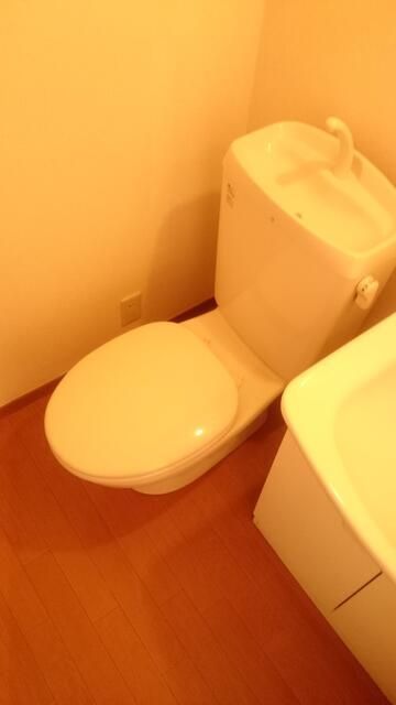 トイレ　※別号室参考写真※