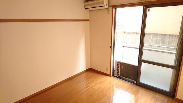 居室・リビング　※別号室参考写真※