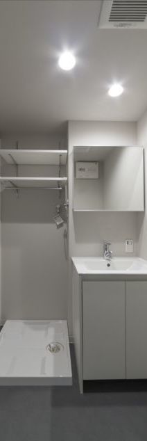 洗面設備　同仕様