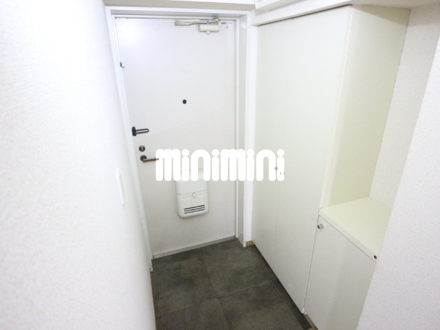 玄関　別号室参考写真です