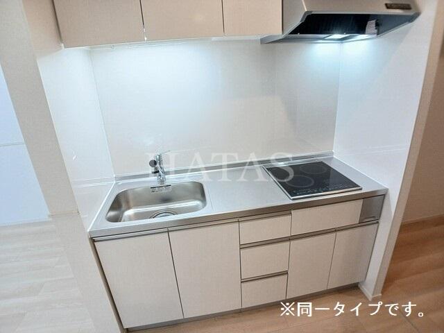 キッチン　同型タイプの写真です