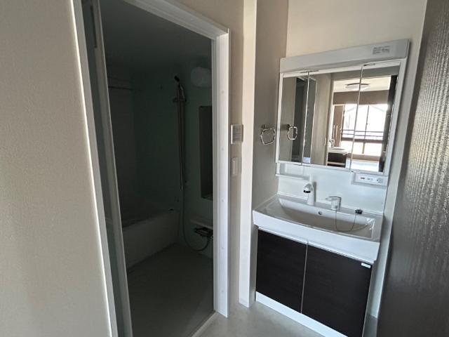 洗面設備　洗髪洗面化粧台（イメージ）