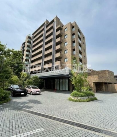 建物外観　2017年2月築　RC鉄筋コンクリート造地上13階建て 東京