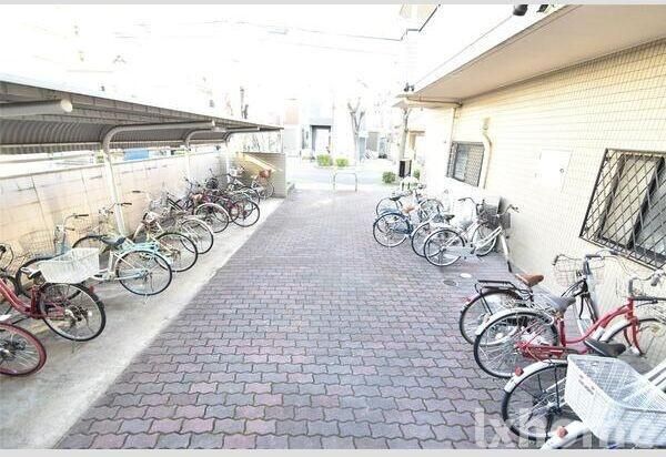 ロビー　ゆとりのあるロビーです