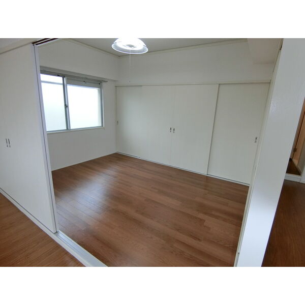 バス・シャワールーム　追い焚きあり