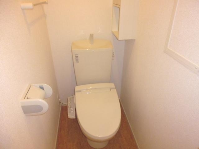 トイレ　シャワー付きトイレ