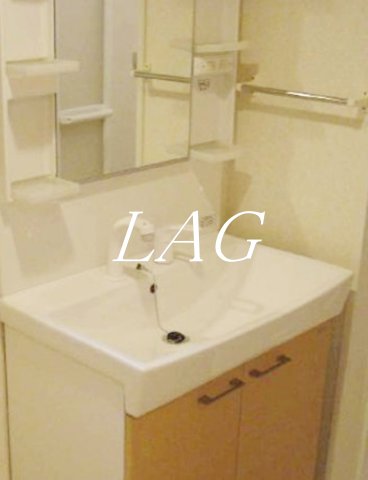 洗面設備　洗面台です。