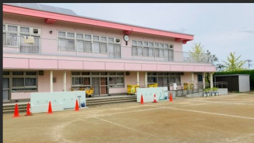 幼稚園・保育園　成田市立新山保育園（幼稚園・保育園）まで1428m
