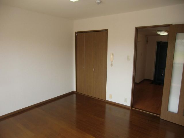 その他部屋・スペース　８帖洋室