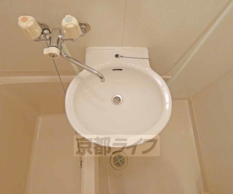 洗面設備　洗面所です。