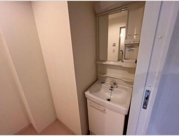 洗面設備　☆嬉しい独立洗面台☆