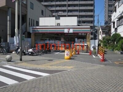 コンビニ　セブンイレブン吹田片山1丁目店（コンビニ）まで197m