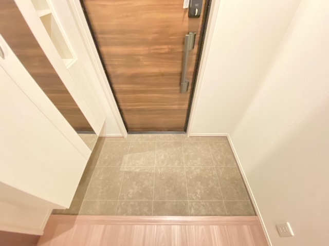 玄関　同施工物件の類似写真