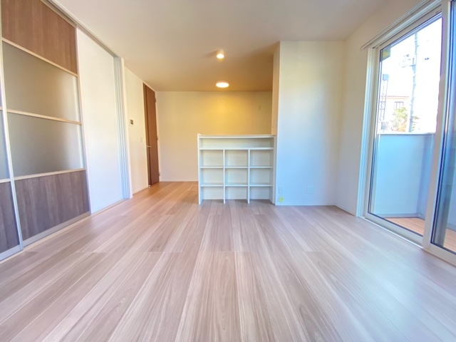 居室・リビング　同施工物件の類似写真