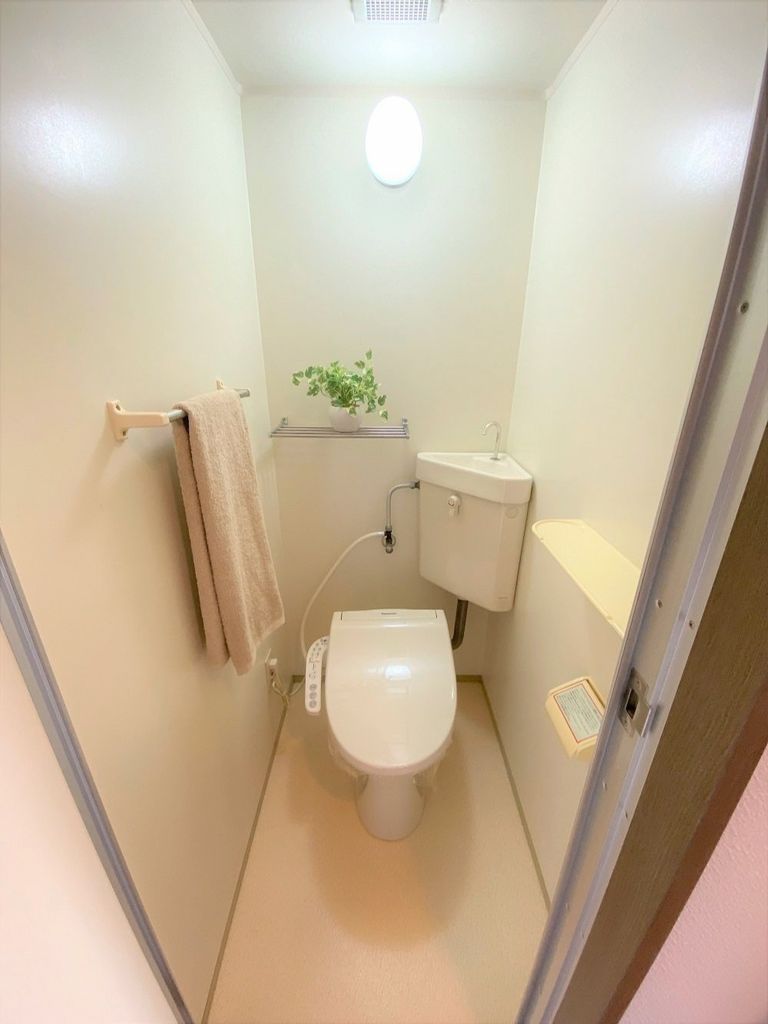 メゾンOCのトイレ写真