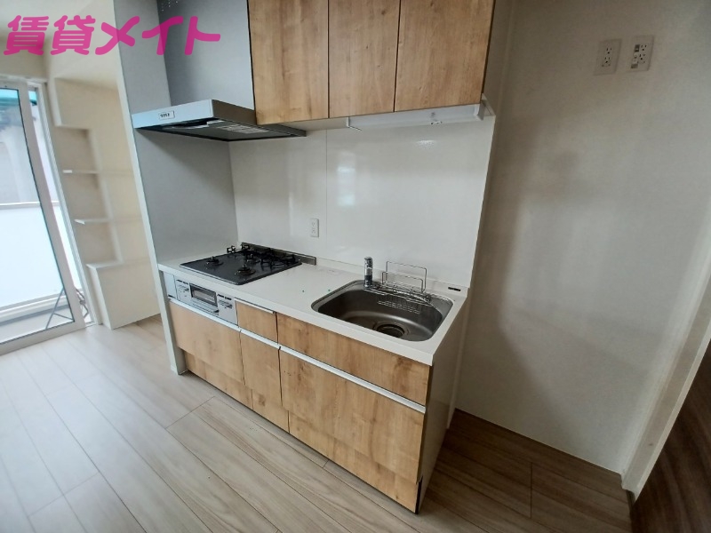 キッチン　同型参考写真