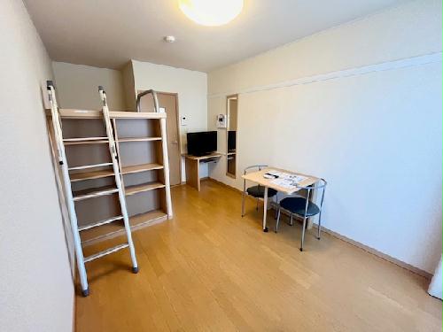 居室・リビング　設備・仕様は号室により異なる為、現状を優先いたします。