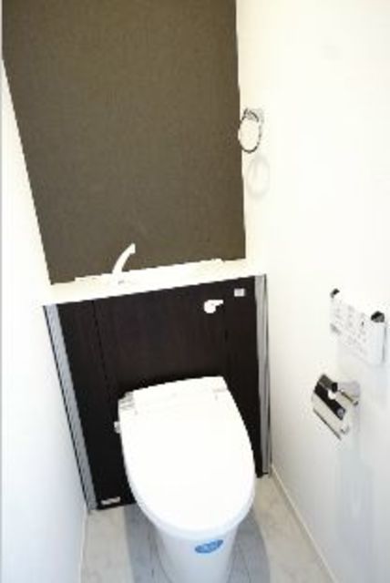 トイレ　★シャワートイレ★