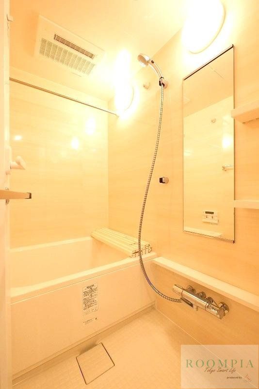 バス・シャワールーム　バス