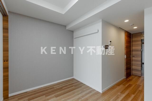 居室・リビング　開放的な寝室です