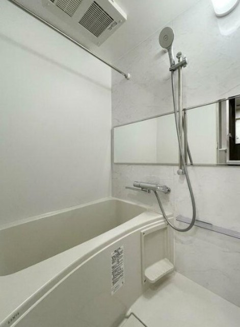 バス・シャワールーム　（参考写真）