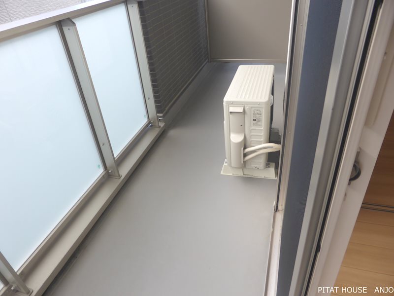 バルコニー　同物件別部屋