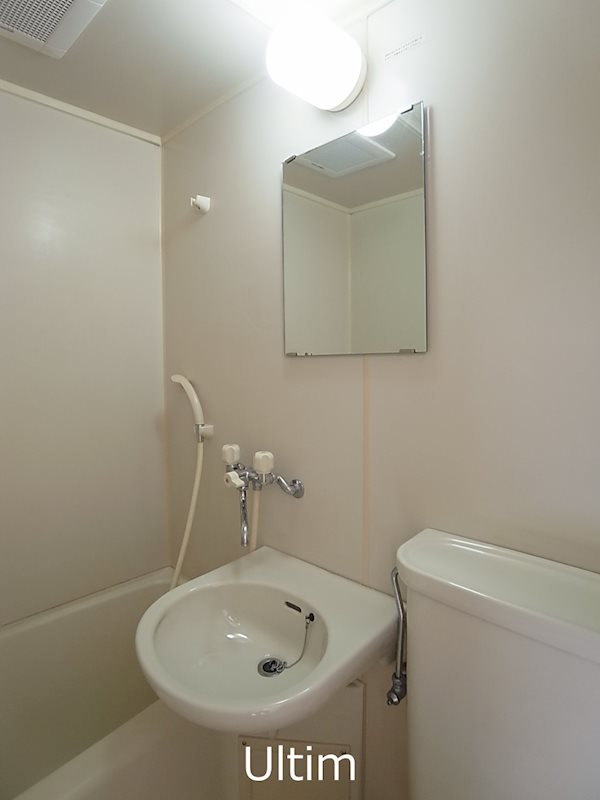 洗面設備　別の部屋の写真