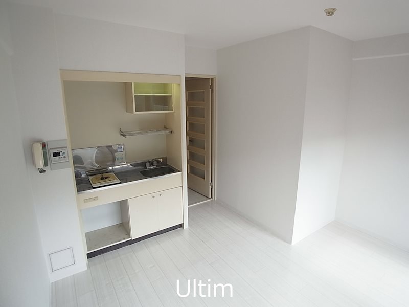 居室・リビング　別の部屋の写真