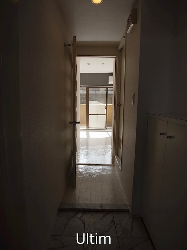 玄関　別の部屋の写真