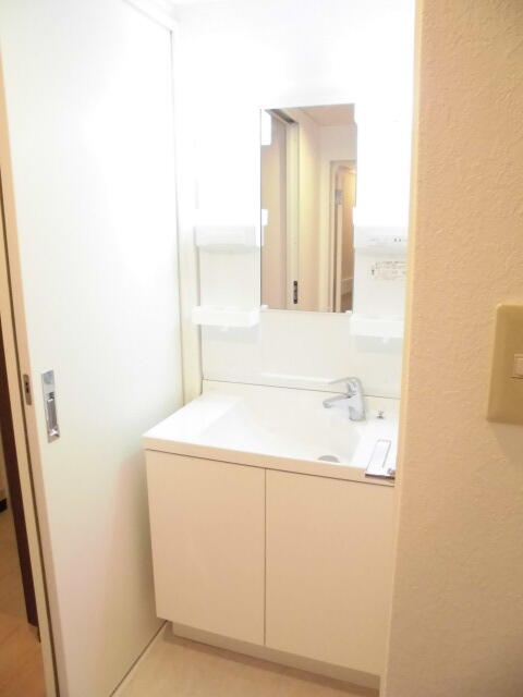 洗面設備　独立洗面化粧台