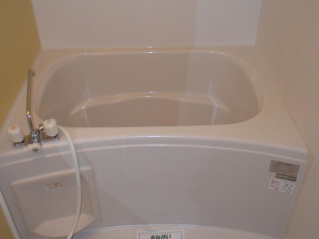 バス・シャワールーム　浴室乾燥機も完備◆