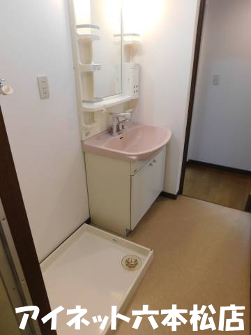 洗面設備　朝の身支度はここから。