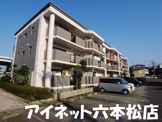 建物外観　都市ガスの人気マンションです