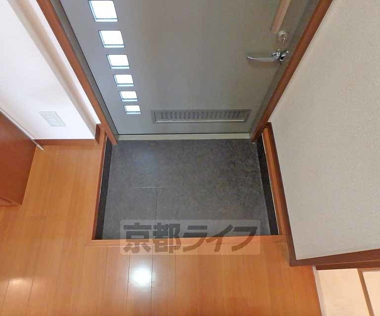 玄関　玄関ホールです