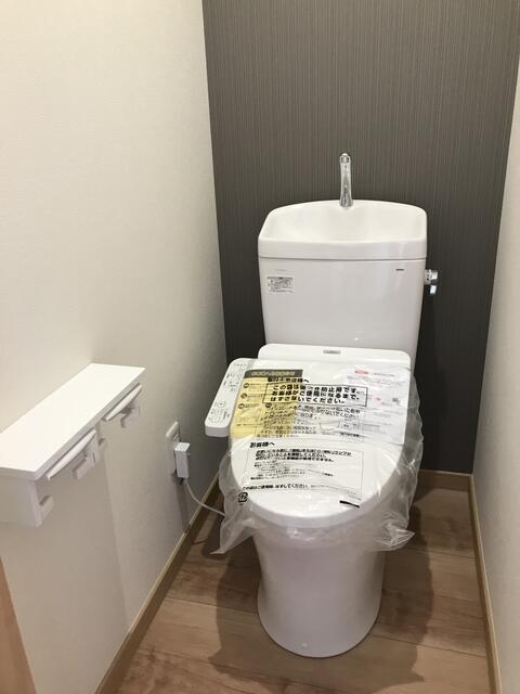 トイレ　マイコート稲城館2