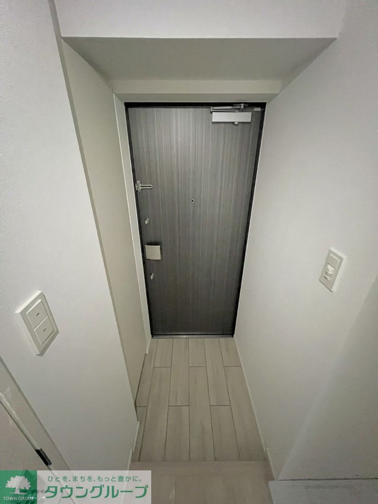 玄関　※別号室参考写真