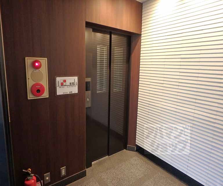 その他　エレベーター