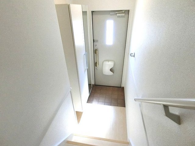 玄関　収納もある玄関です