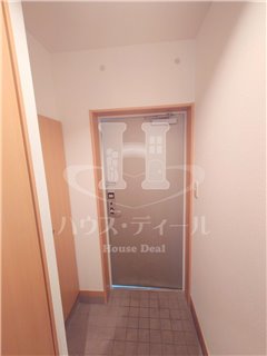 玄関　落ち着いた玄関です