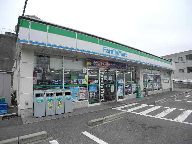 コンビニ　ファミリーマート 時津新開店（コンビニ）まで282m