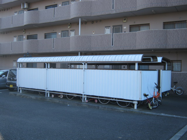 その他共有部分　駐輪場の様子♪